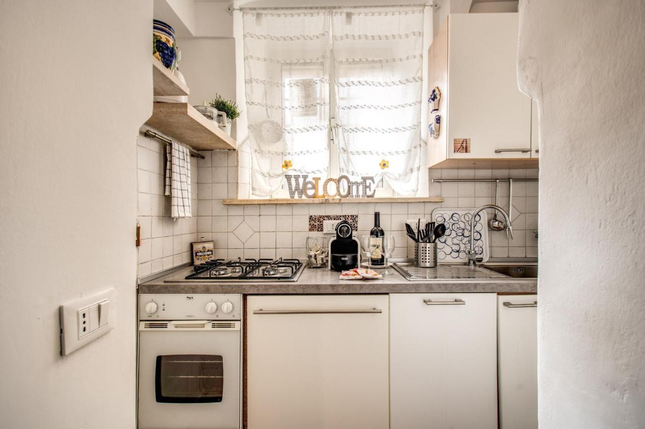 4C Colosseo Holidays Appartement Rome Buitenkant foto